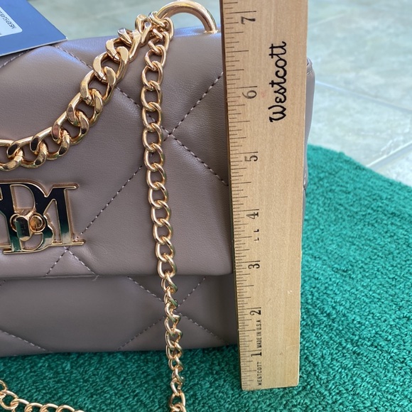 Badgley Mischka Small Crossbody Bag with Gold Chain and Diamond Quilting - Picture 7 of 9